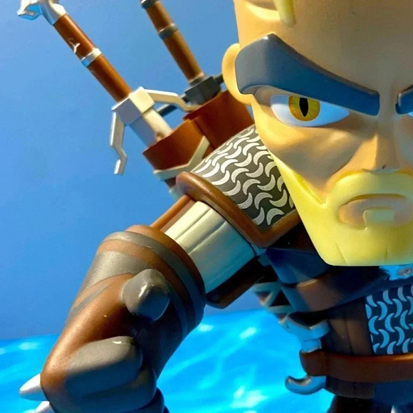 JINX The Witcher 3 - Geralt of Rivia - Vinyl 6” Action Figure - Picture 1 of 13